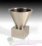 Zeki Cone Planter-c