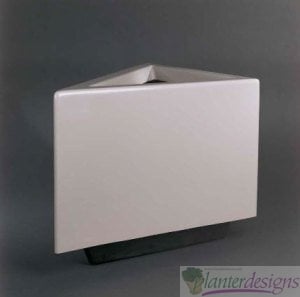 Fiberglass Sharp Corner Triangular Planters